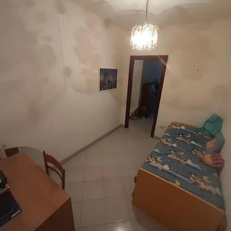 Trilocale Con Giardino Apartment